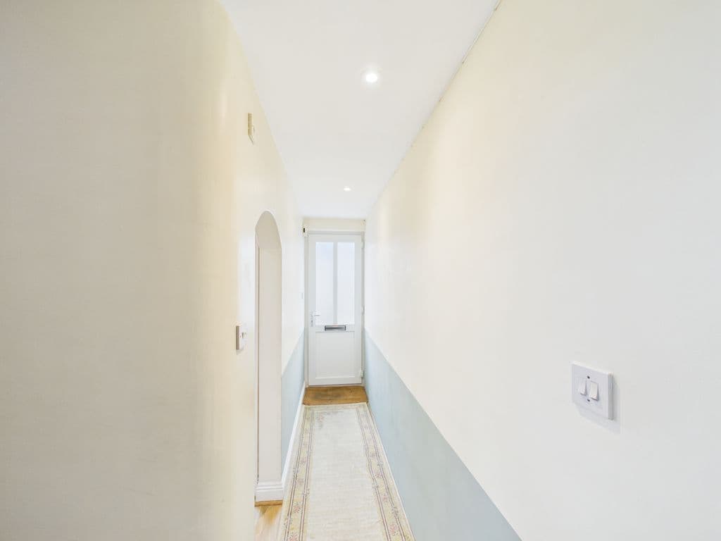 Freesia Cottage, Guelles Lane, St Peter Port