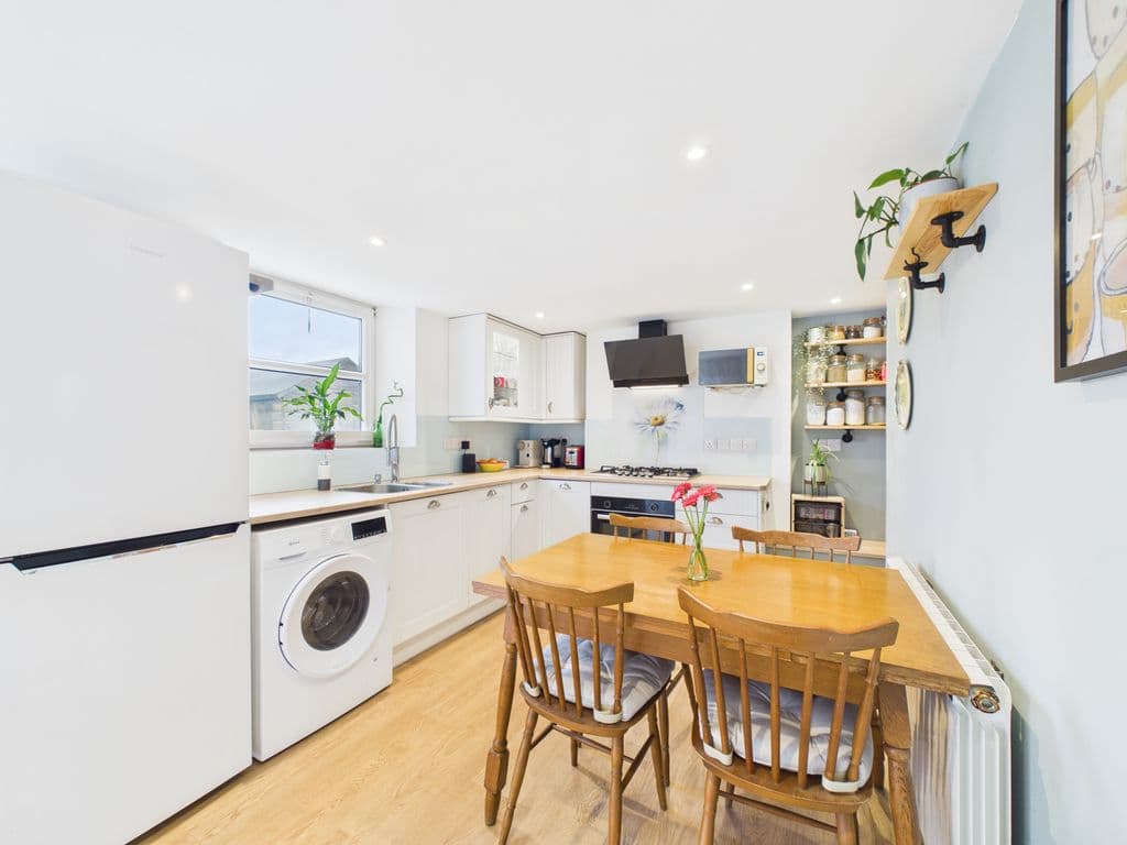 Freesia Cottage, Guelles Lane, St Peter Port