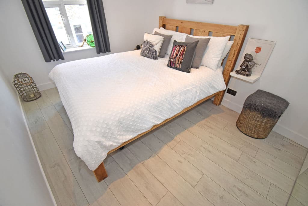Flat 6, Laverstock Court, Constitution Steps, St Peter Port