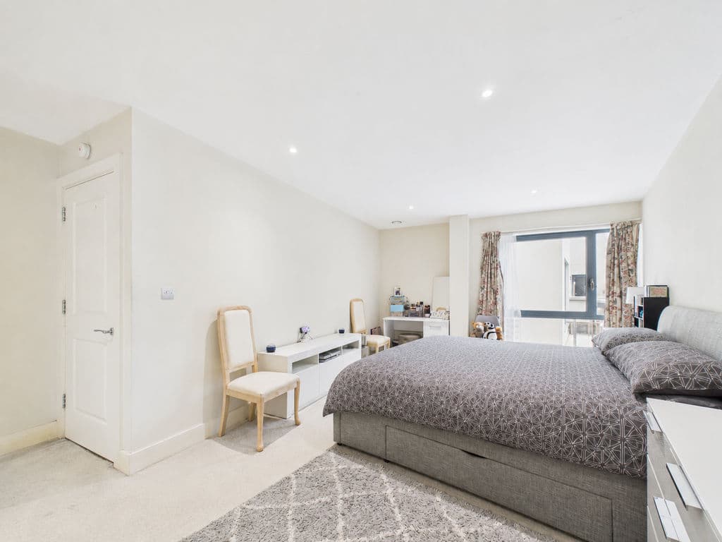 Apartment 13, Vue De Vermerette, Vega Apartments, Elizabeth Avenue, St Peter Port