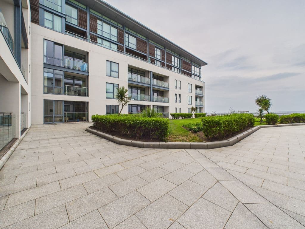 Apartment 13, Vue De Vermerette, Vega Apartments, Elizabeth Avenue, St Peter Port